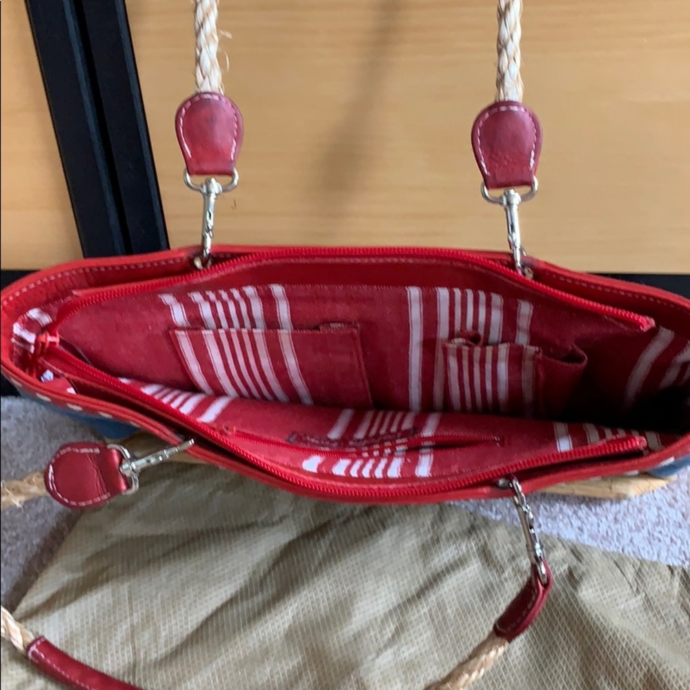 Pocketbook - Picture 4 of 4